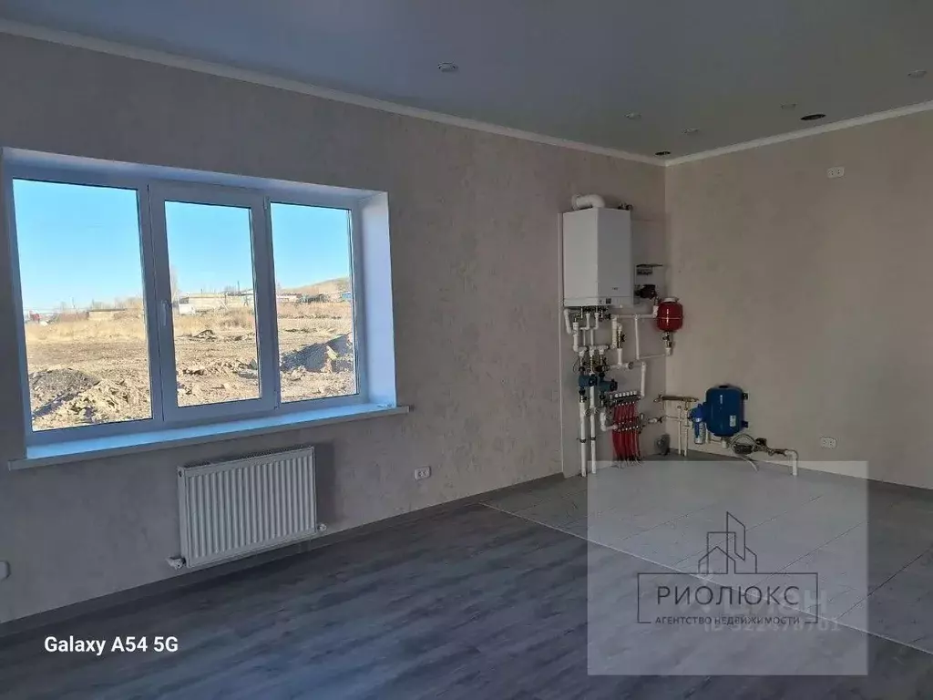 Дом в Челябинская область, с. Агаповка, Казачий мкр 12 (100 м) - Фото 1