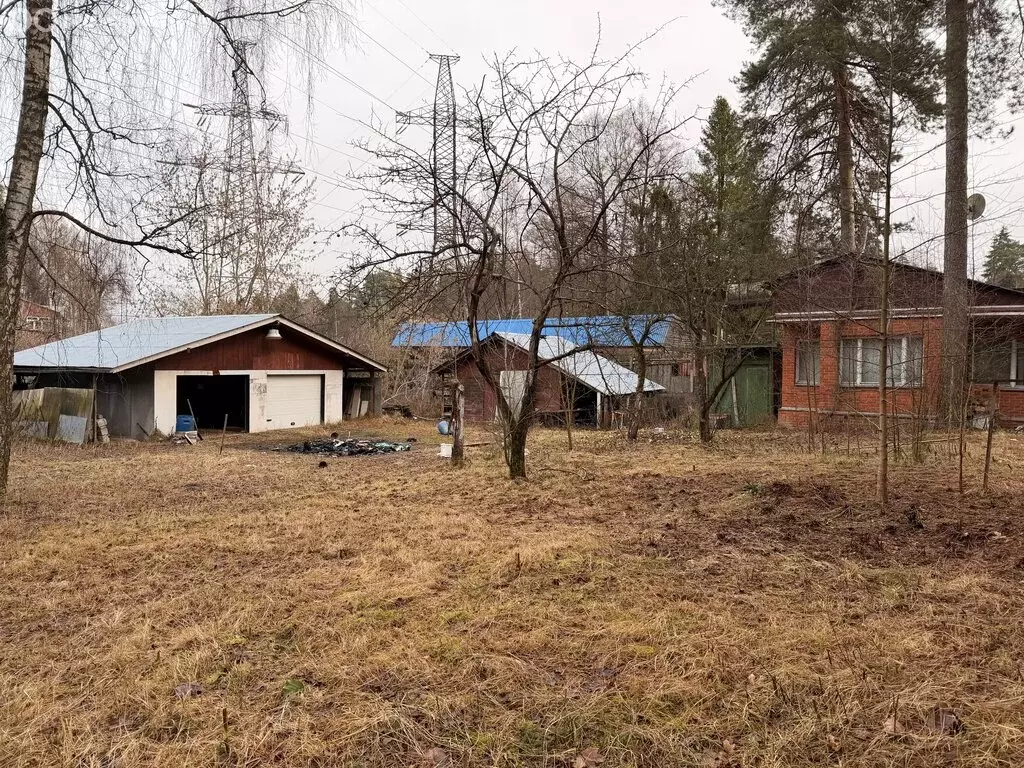 Дом в посёлок городского типа Кратово, улица Жуковского, 8 (200 м) - Фото 2