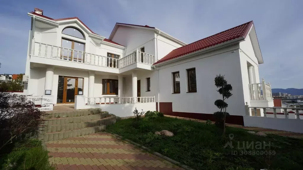 Дом в Краснодарский край, Новороссийск городской округ, с. Мысхако ул. ... - Фото 1