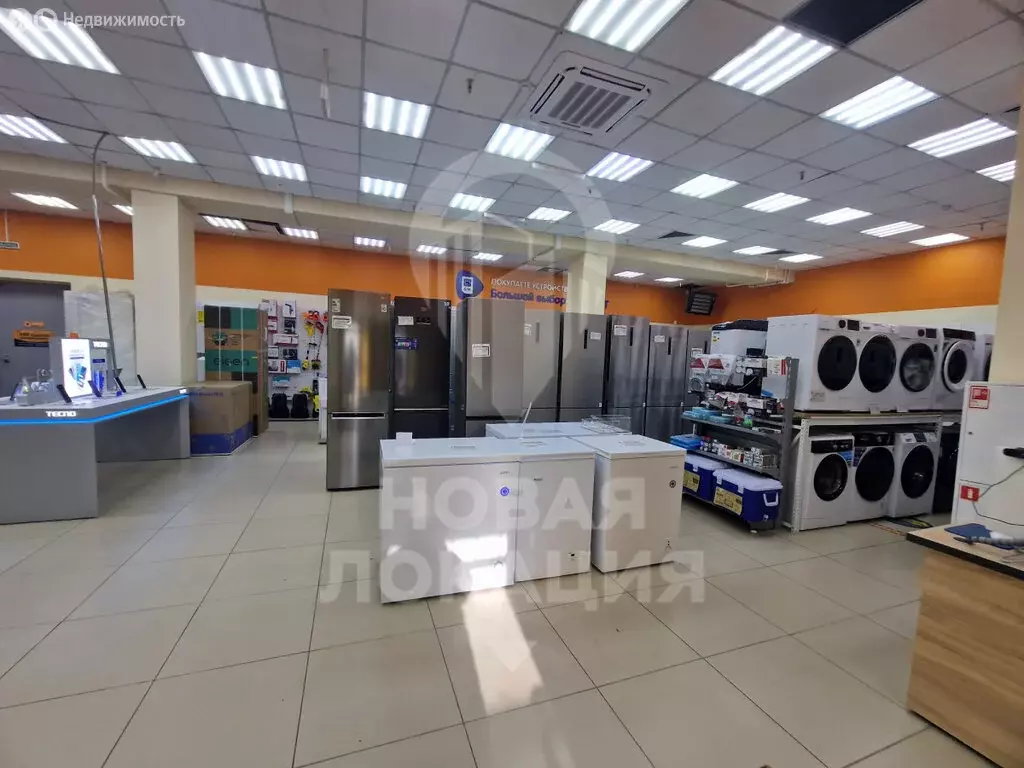 Помещение свободного назначения (700 м) - Фото 1