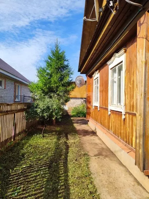 Дом в Башкортостан, Ишимбай ул. Худайбердина, 107 (65 м) - Фото 1