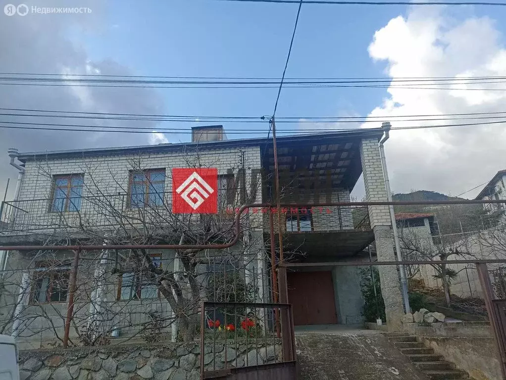 Дом в Ялта, улица имени Умера Акмоллы Адаманова (261.5 м) - Фото 1