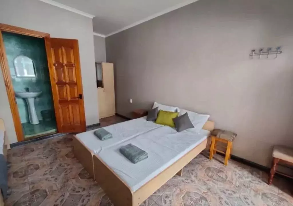 Комната Краснодарский край, Сочи Адлер жилрайон, ул. Чкалова, 29 - Фото 2