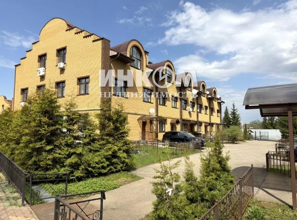 Таунхаус в Москва д. Пучково, ул. Троицкая, 85 (144 м) - Фото 1