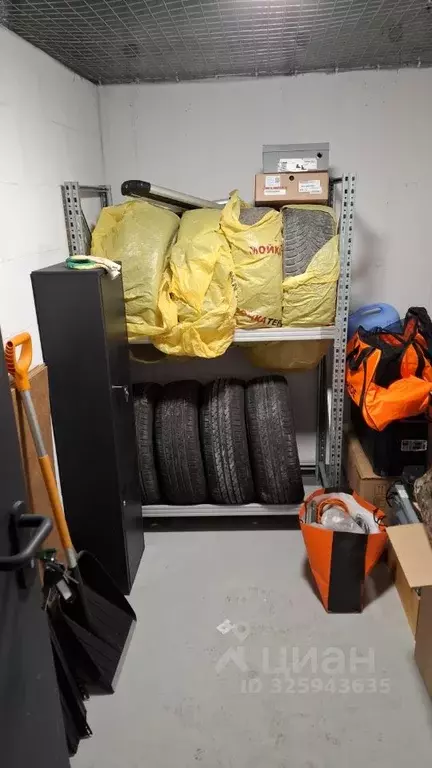 Склад в Свердловская область, Екатеринбург ул. Хуторская, 1/6 (6 м) - Фото 1