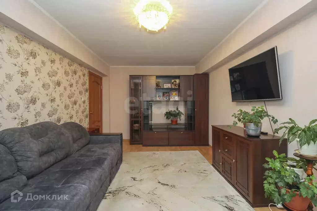 Продаётся 3-к квартира, 67.9 м - Фото 1