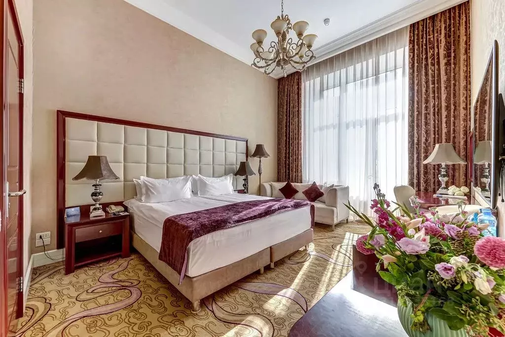 Комната Санкт-Петербург ул. Восстания, 19 - Фото 1