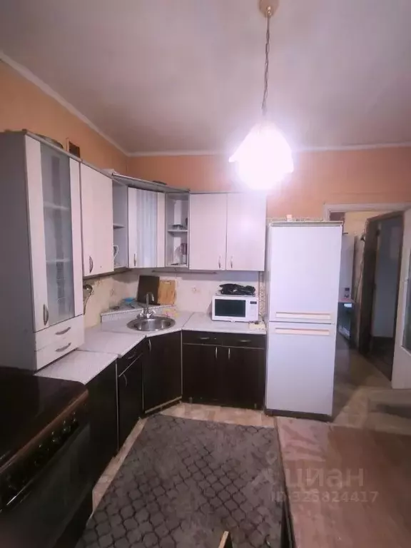 3-к кв. Ямало-Ненецкий АО, Новый Уренгой Юбилейная ул., 1А (70.0 м) - Фото 1