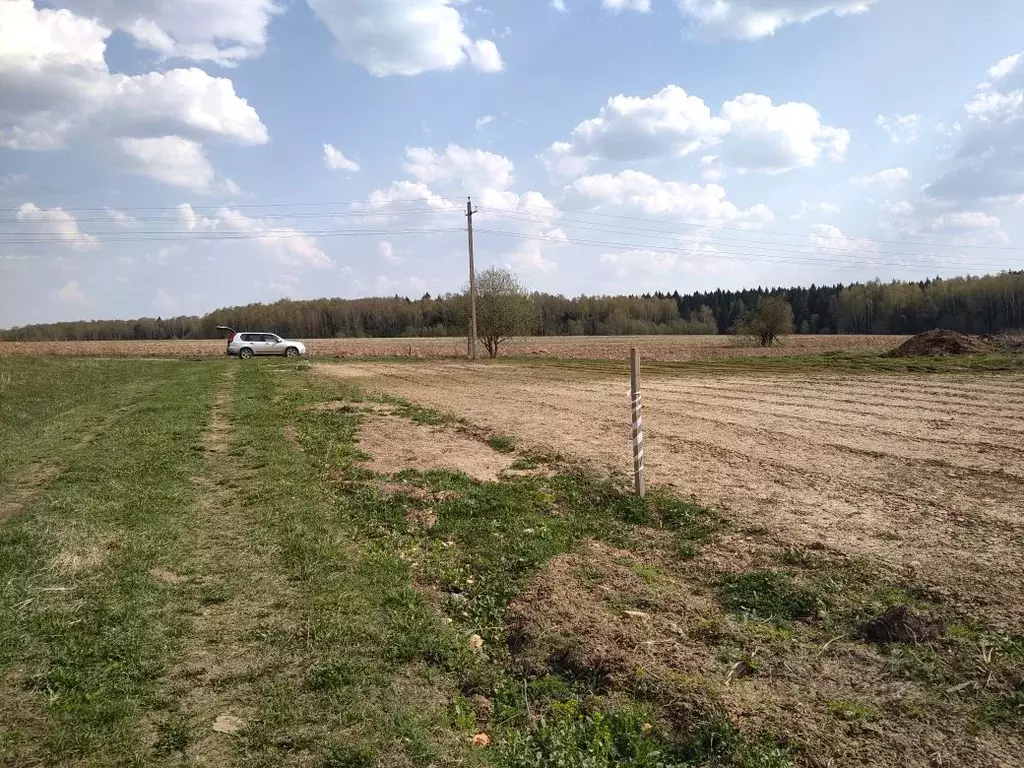 Участок в Калужская область, Жуковский муниципальный округ, д. ... - Фото 1