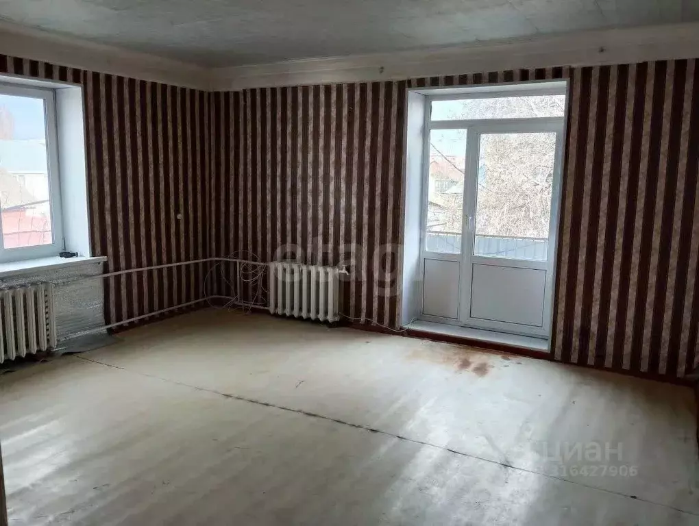 3-к кв. Оренбургская область, Оренбург ул. Цвиллинга, 92 (67.0 м) - Фото 0