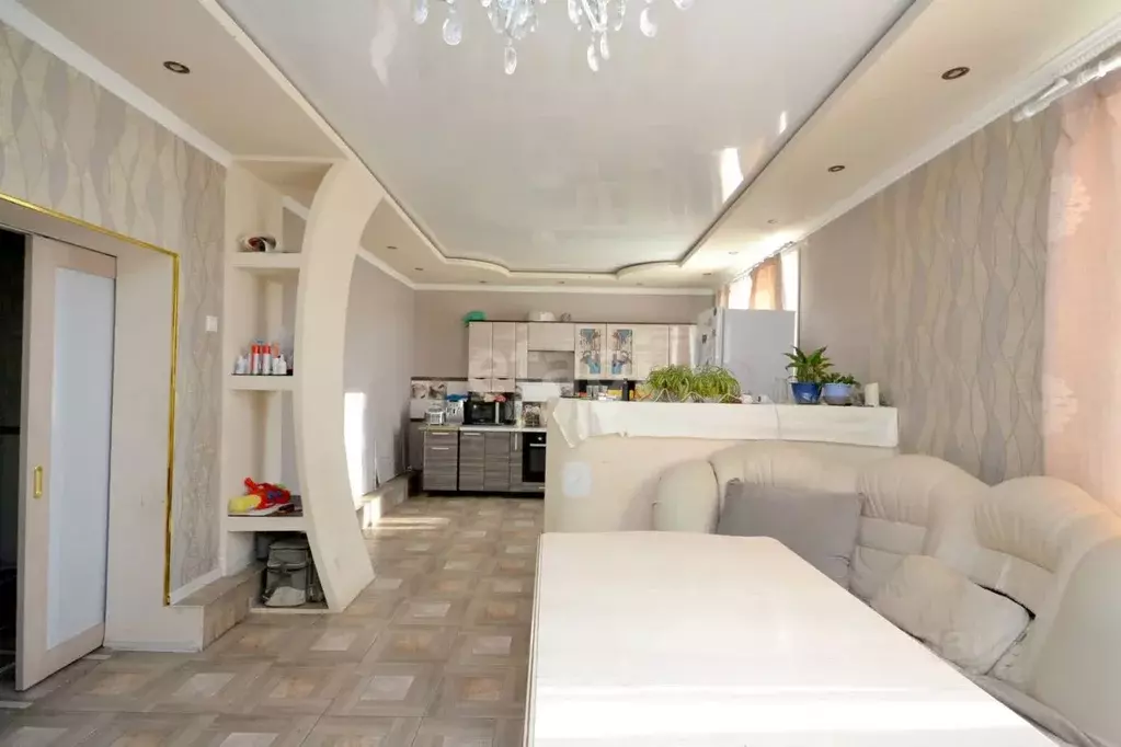 Дом в Саха (Якутия), Якутск ул. Тальниковая, 1/4 (120 м) - Фото 0