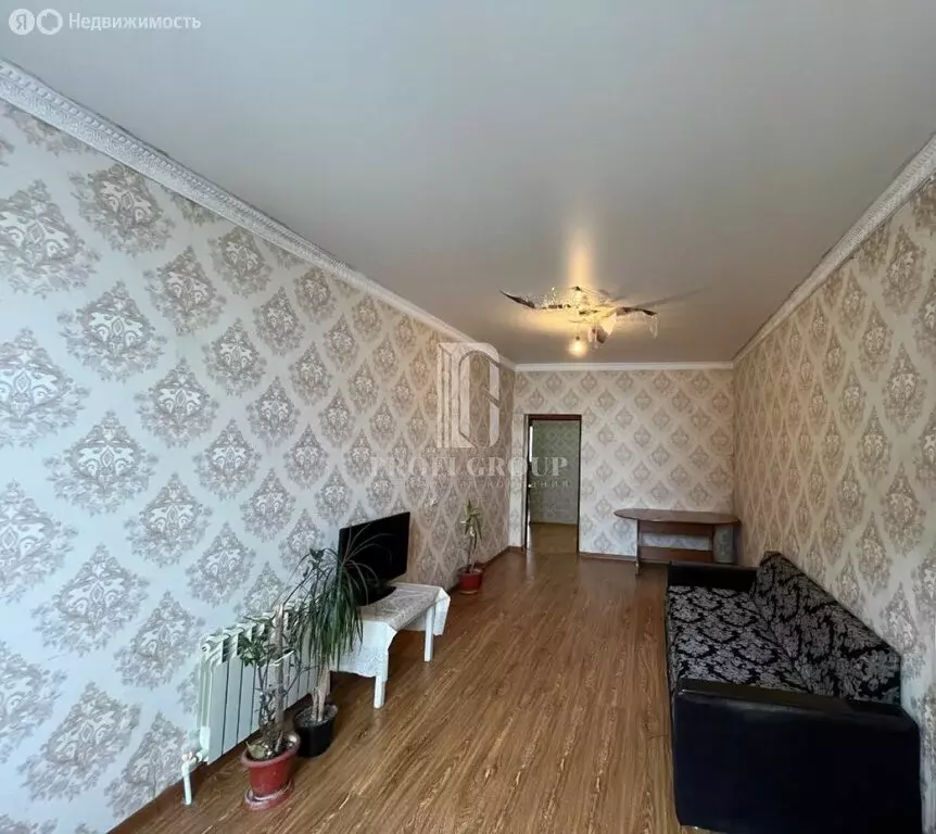 2-комнатная квартира: Махачкала, 1-й тупик Хуршилова, 9А (72 м) - Фото 1