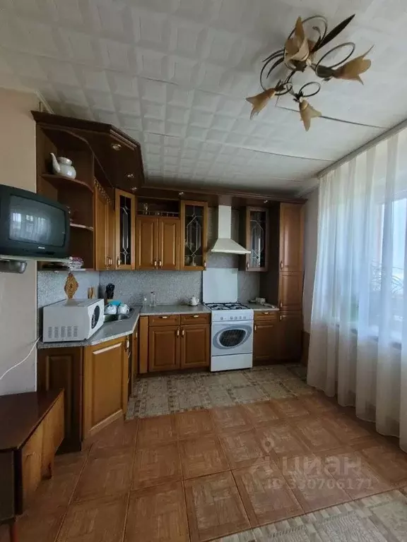 3-к кв. Татарстан, Нижнекамск ул. Чишмале, 17 (94.0 м) - Фото 1