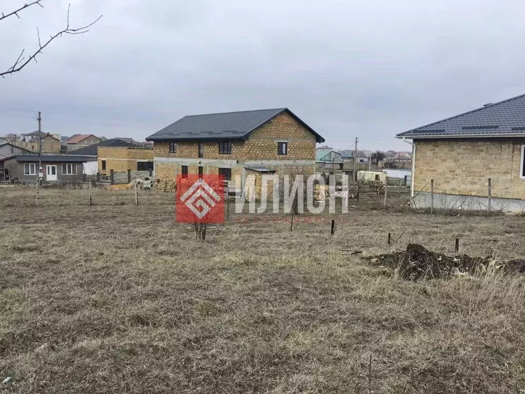 Участок в Крым, Симферопольский район, Трудовское с/пос, пос. Айкаван, ... - Фото 2