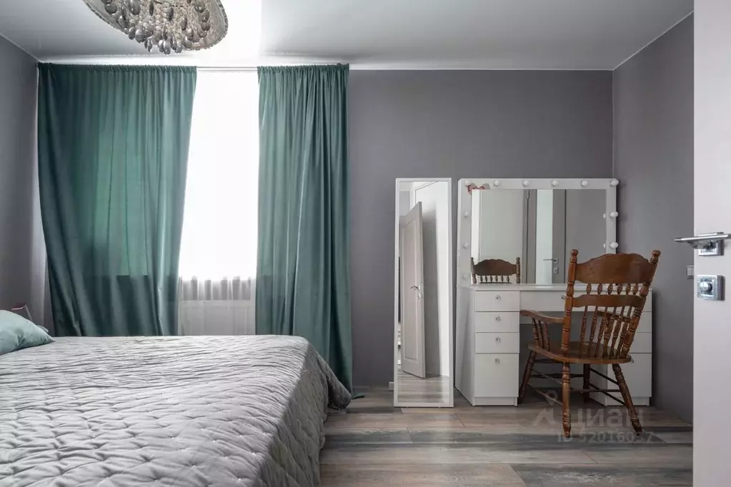 3-к кв. Ленинградская область, Мурино Всеволожский район, ул. ... - Фото 1