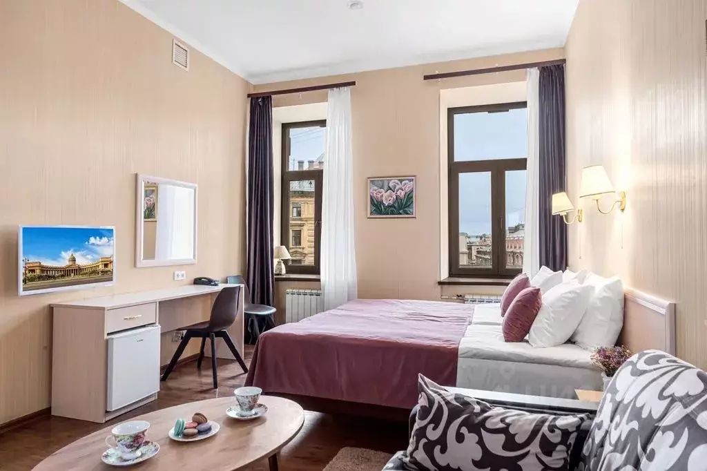 Комната Санкт-Петербург наб. Канала Грибоедова, 35 - Фото 1