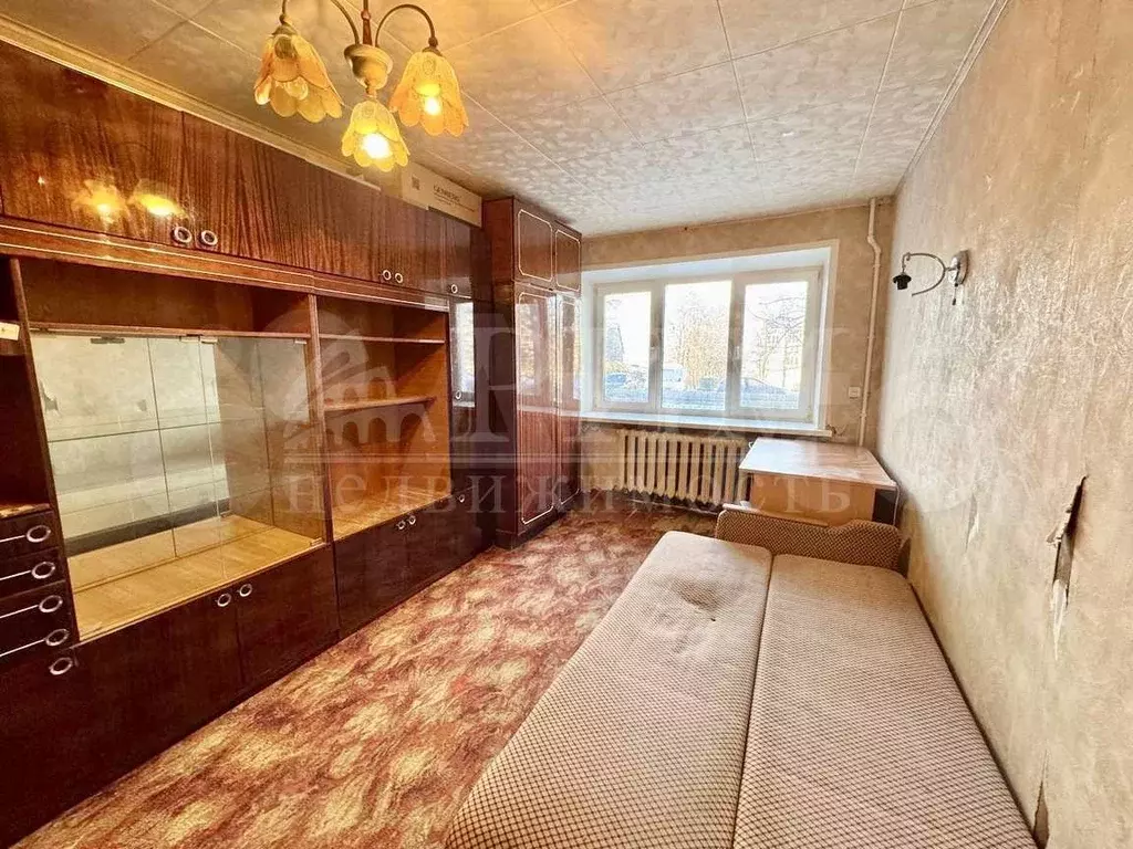 1-к. квартира, 32 м, 1/5 эт. - Фото 0