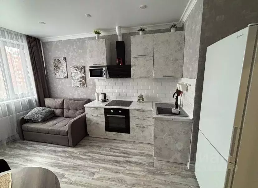 1-к кв. Тюменская область, Тюмень ул. Николая Зелинского, 5 (43.0 м) - Фото 1