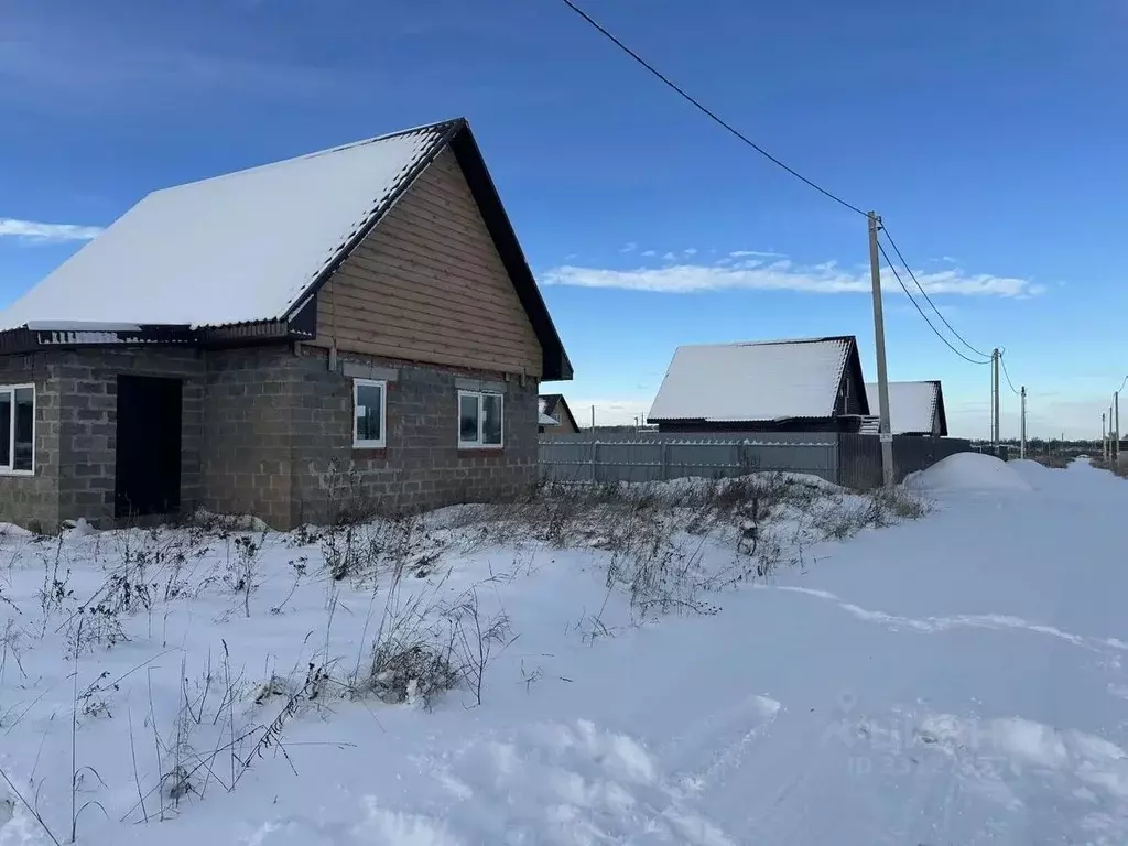 Дом в Башкортостан, Уфимский район, Русско-Юрмашский сельсовет, ... - Фото 2