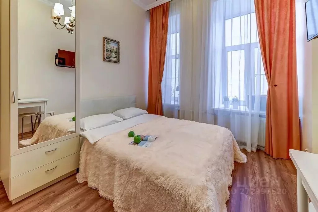 Студия Санкт-Петербург Малая Конюшенная ул., 1-3В (20.0 м) - Фото 1