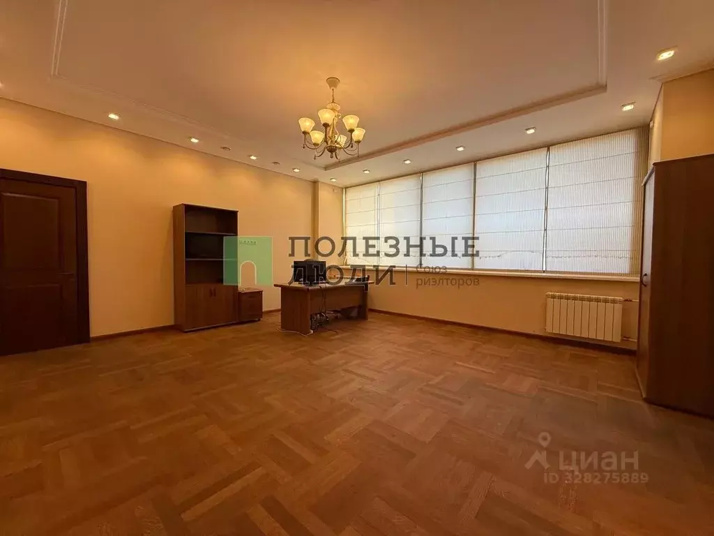 Офис в Красноярский край, Красноярск Крайняя ул., 2а (173 м) - Фото 1