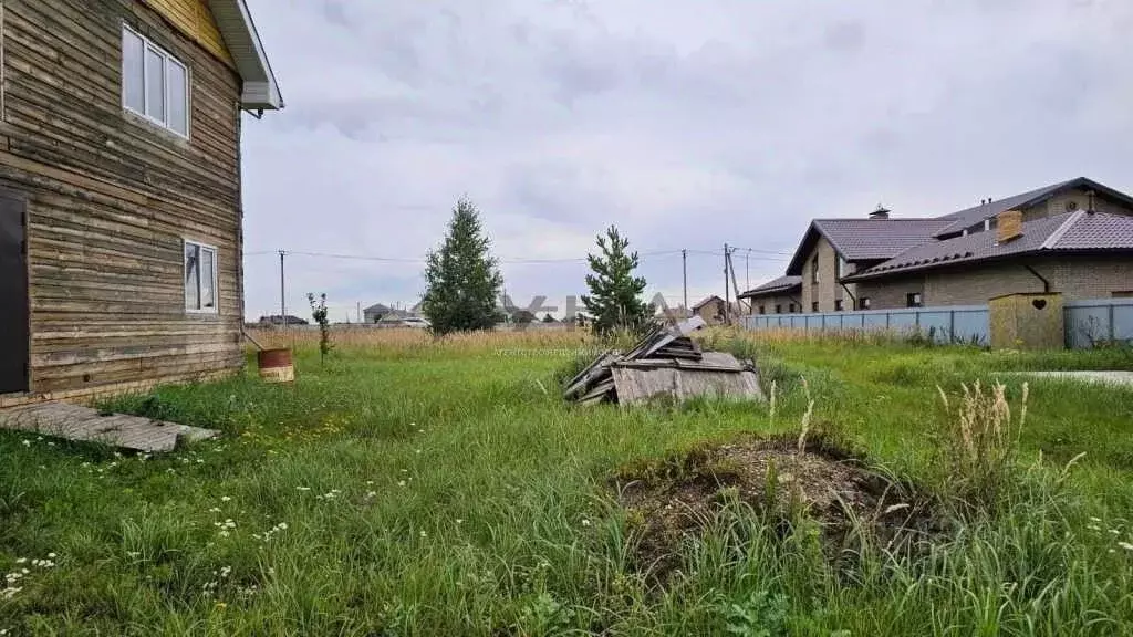 Дом в Татарстан, Тукаевский район, д. Азьмушкино, Подсолнухи мкр ул. ... - Фото 0