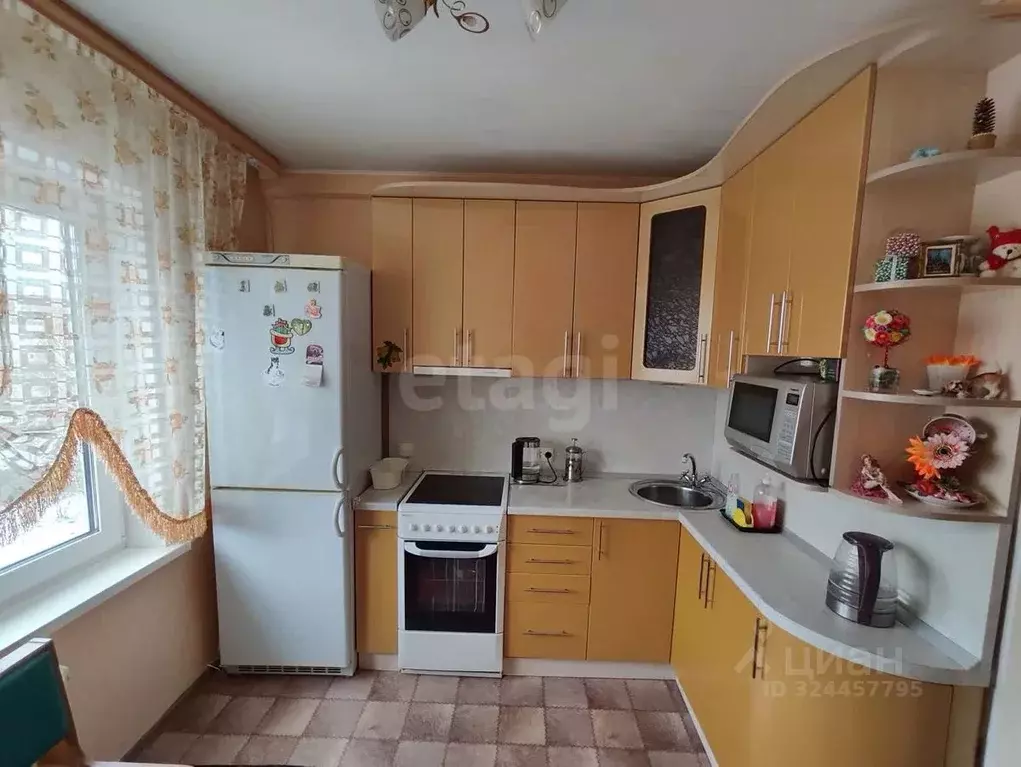 2-к кв. Кемеровская область, Юрга ул. Мира, 11А (48.8 м) - Фото 1