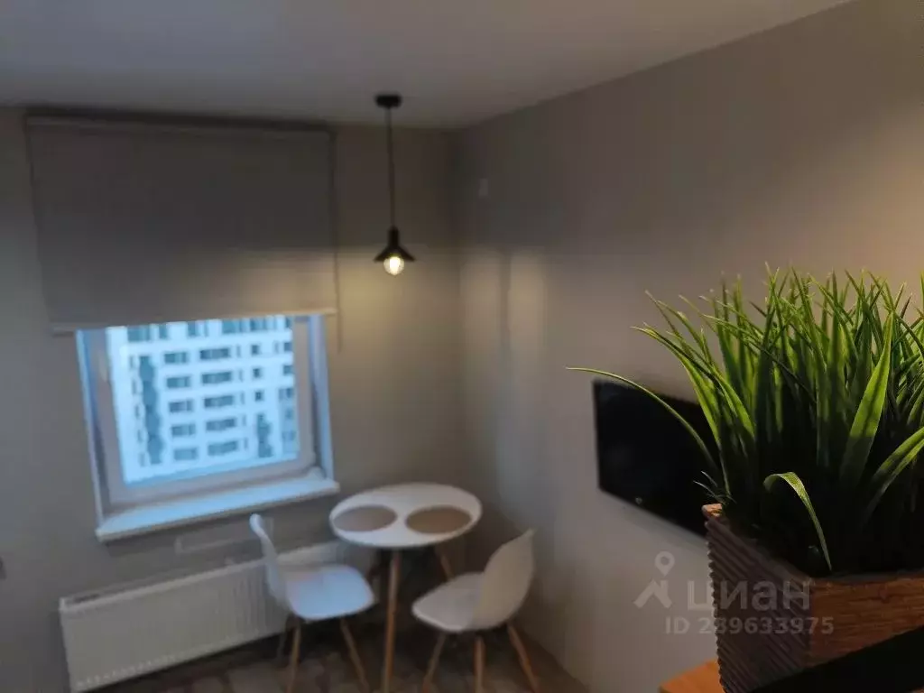 Студия Тюменская область, Тюмень Харьковская ул., 76 (21.0 м) - Фото 1