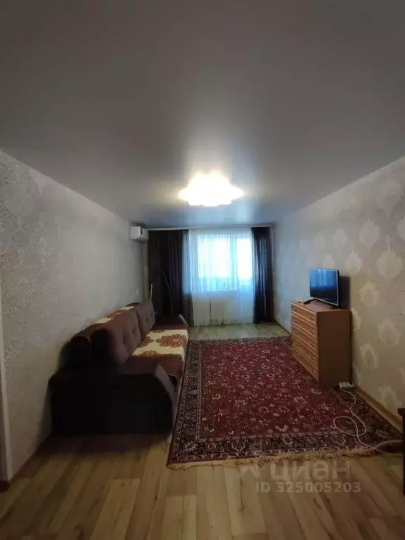 3-к кв. Крым, Керчь ул. Лейтенанта Бувина, 6 (54.0 м) - Фото 1