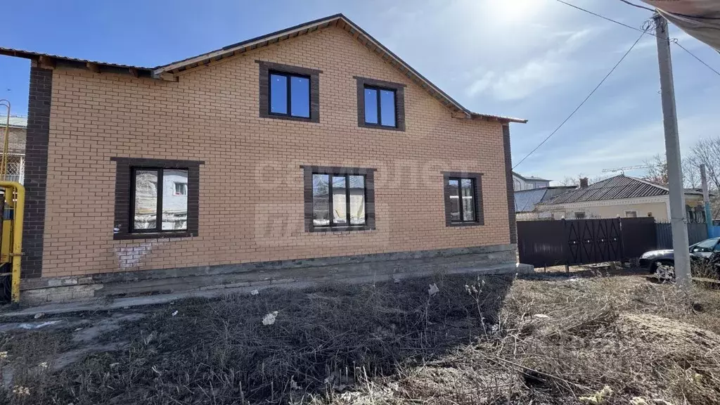 Дом в Оренбургская область, Оренбург Ивановский пер., 5 (345 м) - Фото 1