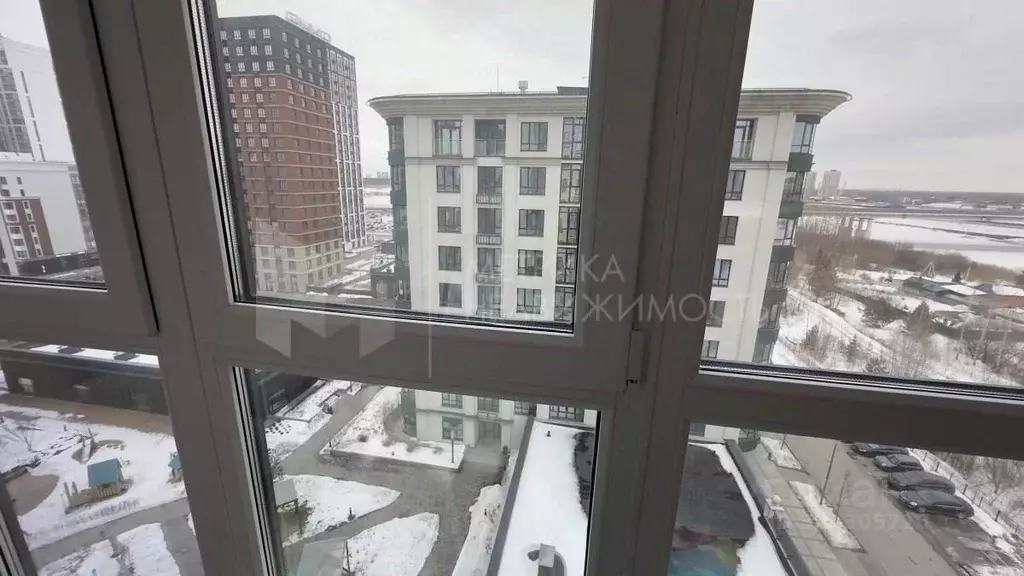 3-к кв. Тюменская область, Тюмень ул. Пожарных и Спасателей, 1 (99.8 ... - Фото 1