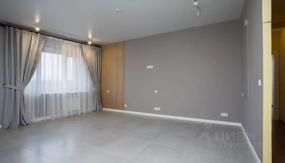 3-к кв. Ярославская область, Ростов ул. Коммунаров, 35Е (135.9 м) - Фото 2