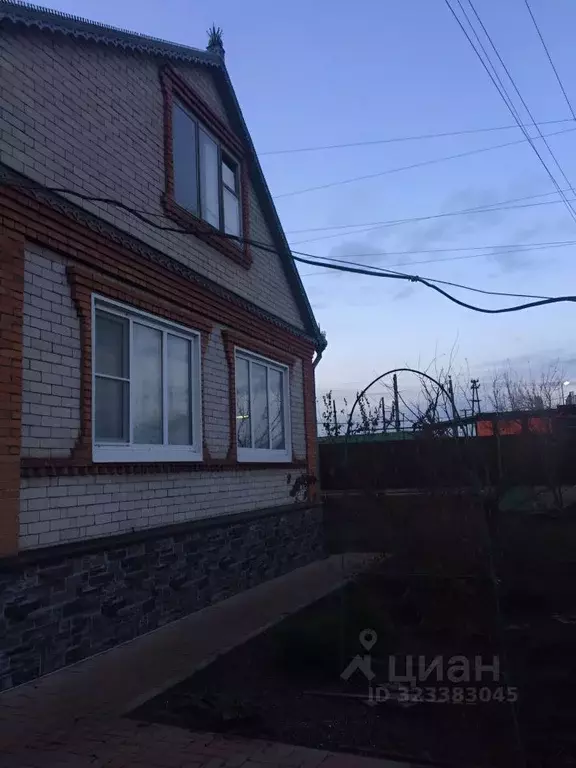 Дом в Краснодарский край, Усть-Лабинск Вольная ул. (140 м) - Фото 2