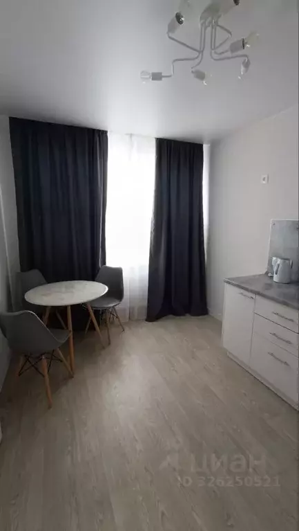 1-к кв. Тюменская область, Тюмень Ставропольская ул., 160 (30.0 м) - Фото 1