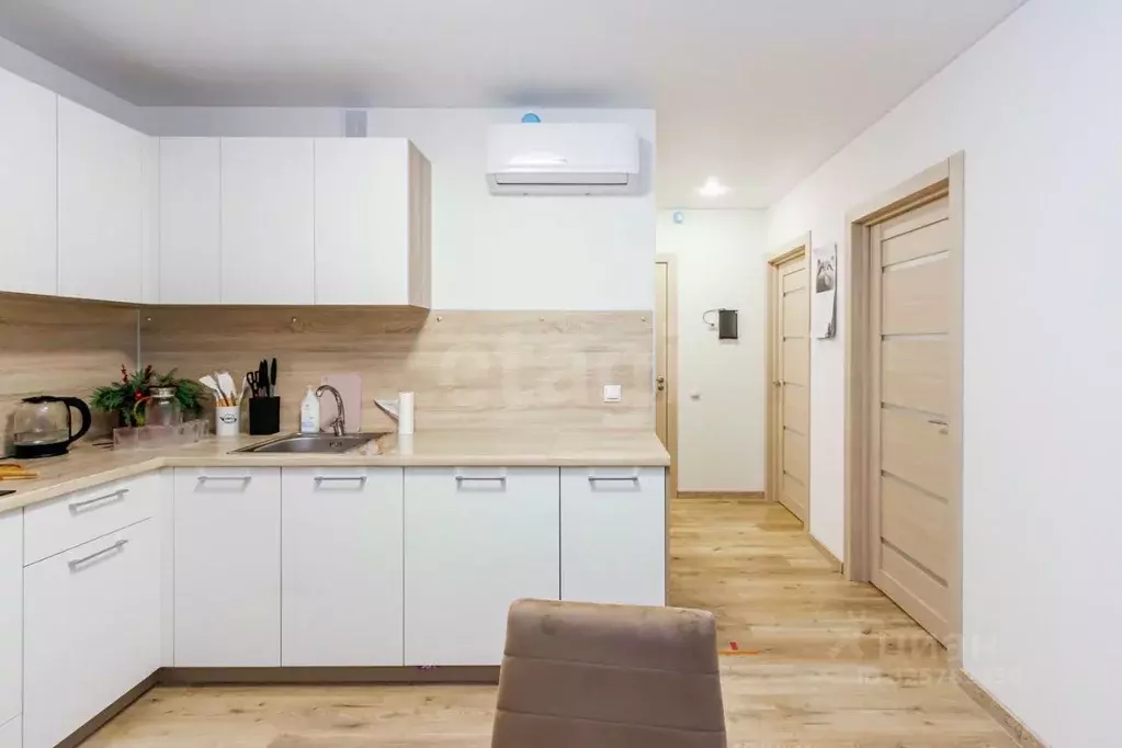 2-к кв. Тюменская область, Тюмень ул. Новоселов, 92 (44.7 м) - Фото 2