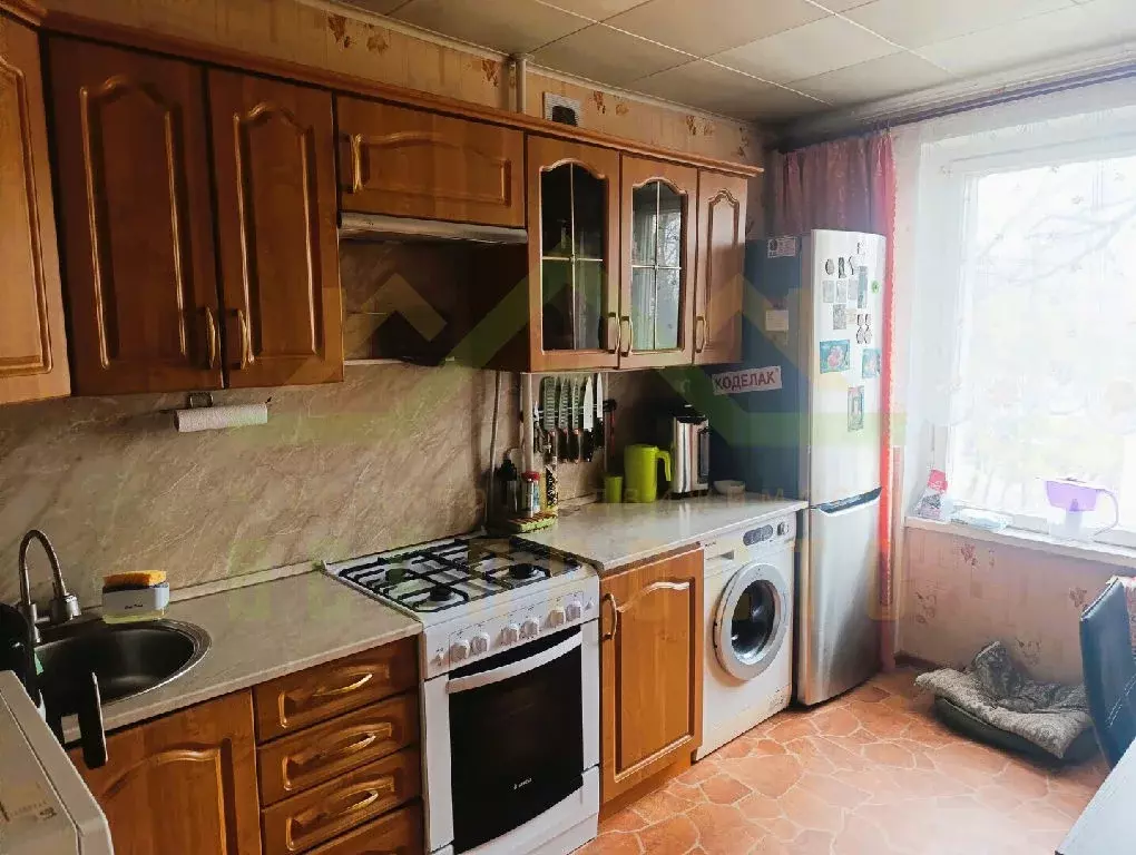 Продается 3-комнатная квартира - Фото 2