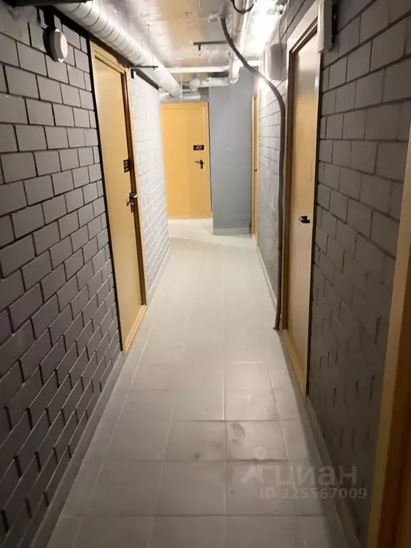 Гараж в Алтайский край, Барнаул ул. Имени В.Т. Христенко, 2к3 (4 м) - Фото 1