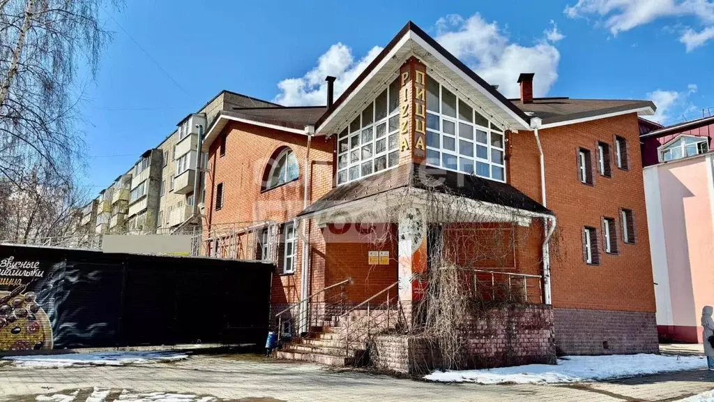 Торговая площадь в Марий Эл, Йошкар-Ола ул. Рябинина, 2 (370 м) - Фото 1