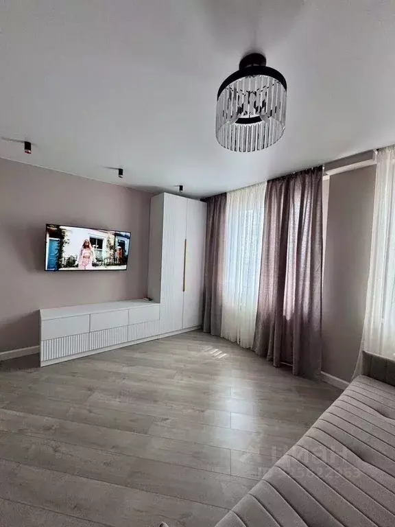 1-к кв. Омская область, Омск ул. Чернышевского, 2к3 (45.0 м) - Фото 2