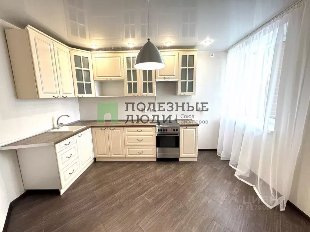 1-к кв. Кировская область, Киров Ульяновская ул., 16 (36.0 м) - Фото 0