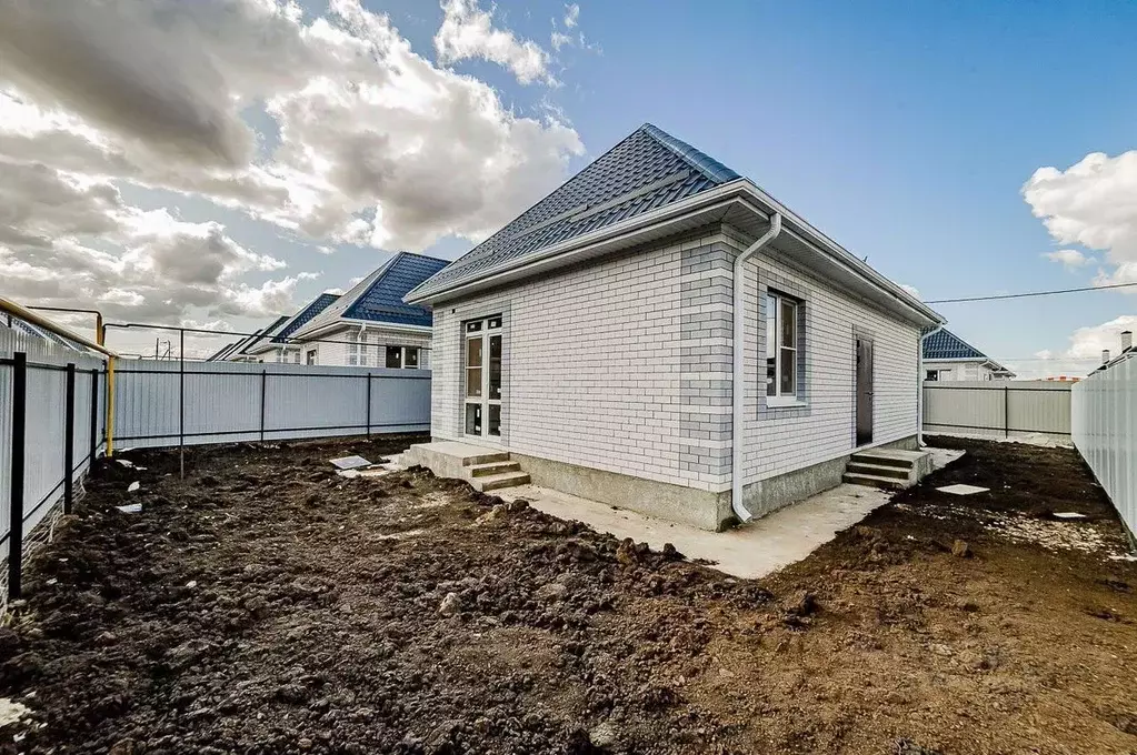 Дом в Краснодарский край, Краснодар пос. Индустриальный, бул. Надежды, ... - Фото 2