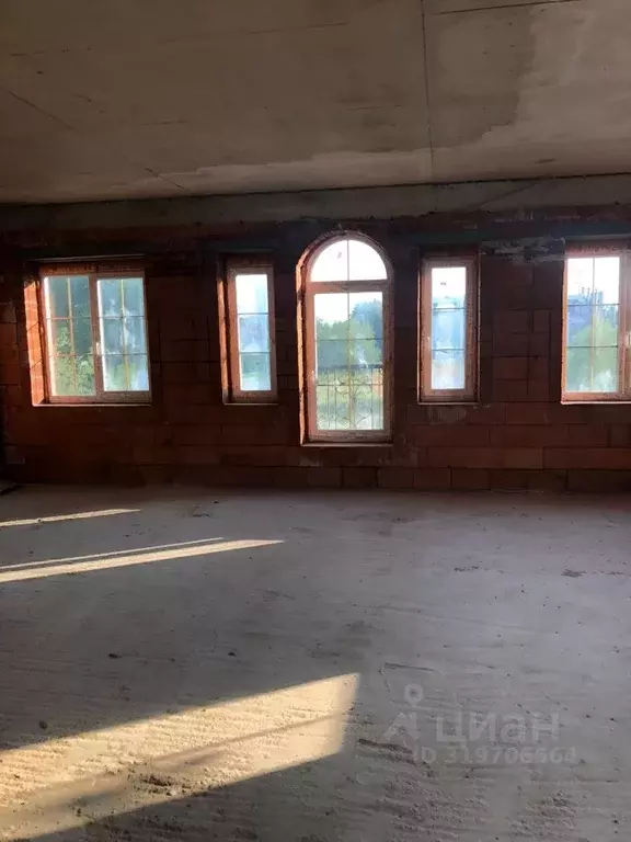 Таунхаус в Московская область, Одинцовский городской округ, д. Лапино  ... - Фото 1