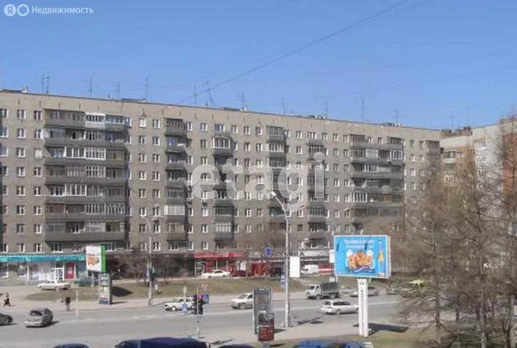 3-комнатная квартира: Новосибирск, Красный проспект, 87 (56.3 м) - Фото 1
