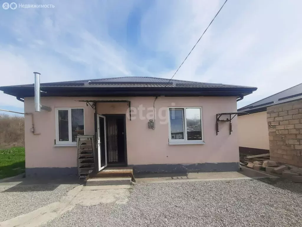 Дом в Янтарное, село Янтарное, Садовая улица (58.1 м) - Фото 1