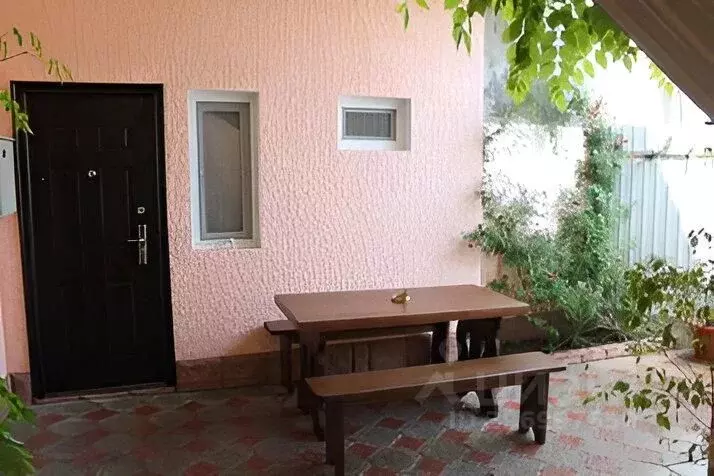 Дом в Крым, Евпатория ул. Интернациональная, 43 (50 м) - Фото 0