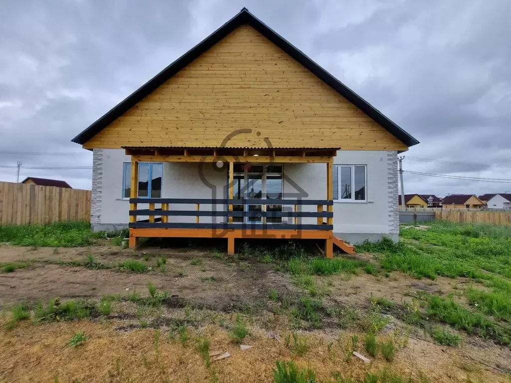 Дом в Иркутская область, Иркутский район, Хомутовское муниципальное ... - Фото 1