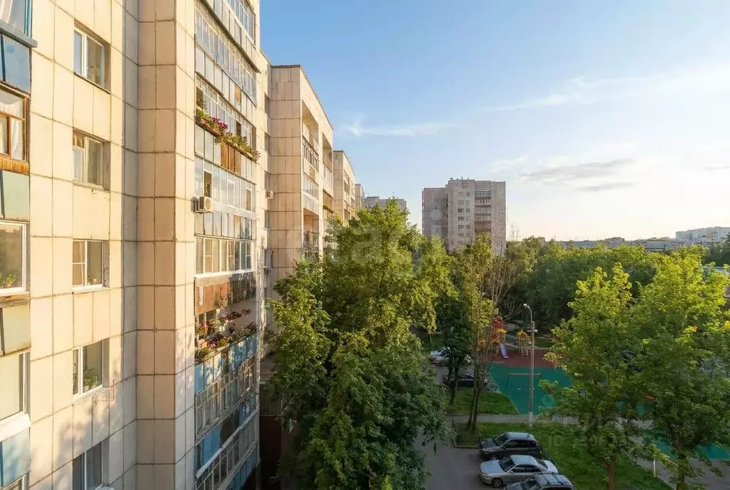 3-к кв. Тюменская область, Тюмень Олимпийская ул., 36 (58.1 м) - Фото 0