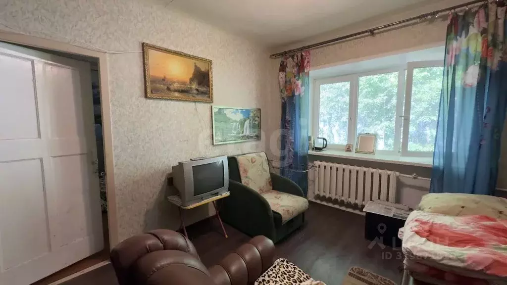 2-к кв. Владимирская область, Ковров Летняя ул., 49 (37.9 м) - Фото 0