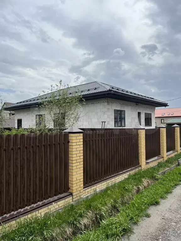Дом 96 м на участке 8 сот. - Фото 1