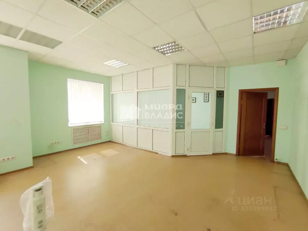 Офис в Омская область, Омск ул. Щербанева, 25 (60 м) - Фото 1